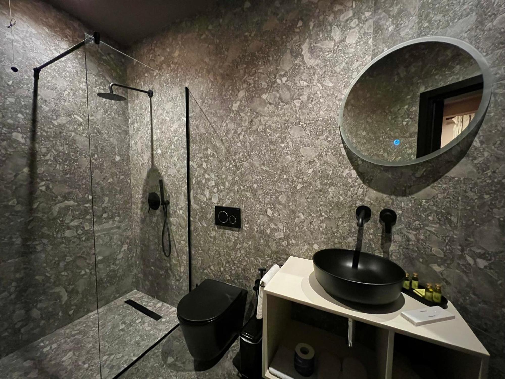 Rex Boutique Tirana